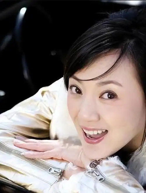 从5登春晚到沦落精神病院演员金玉婷的结局印证了郭德纲的话