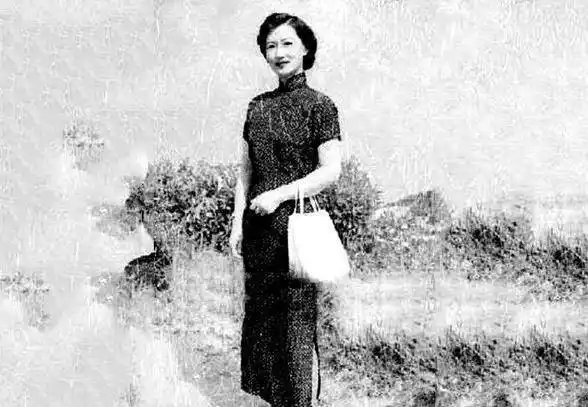 她嫁给张学良七年,离婚后得十万元分手费,少帅不许她从妓