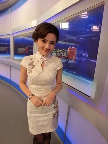 内地娱乐小天后吴瑜pk台湾小s 谁与争锋(组图)-新闻频道-手机搜狐