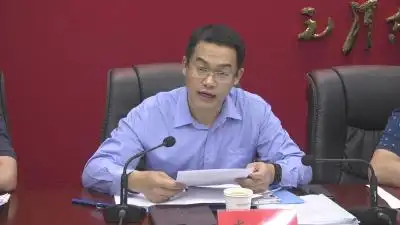 肖力主持召开县政府常务会议
