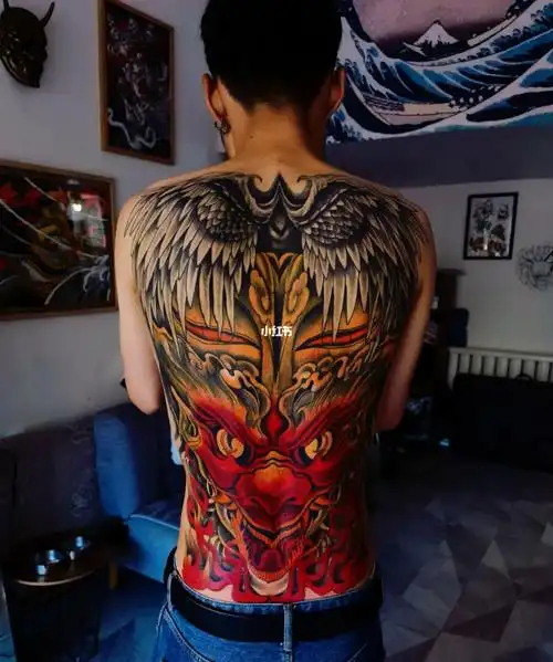 满背纹身 鲅鱼圈纹身