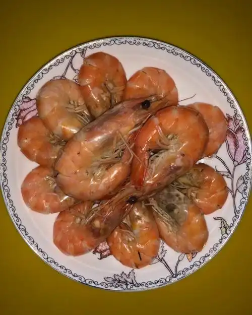 俩小马911做的白灼虾