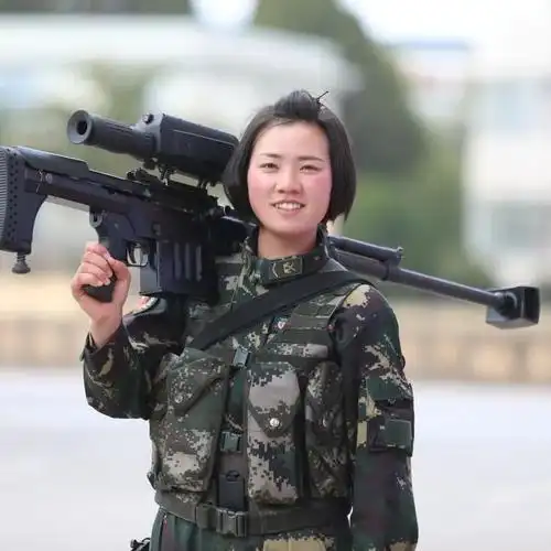 这些就是特战女兵的训练日常!