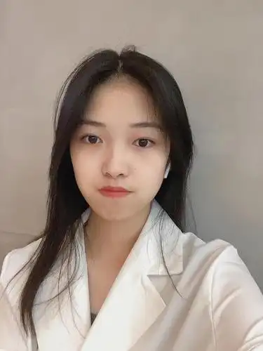 有姐妹练手吗,想要p成精致一点的氛围美女