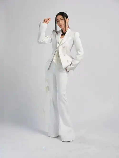 那英真是个"时髦精",不仅唱歌有实力,还非常敢穿