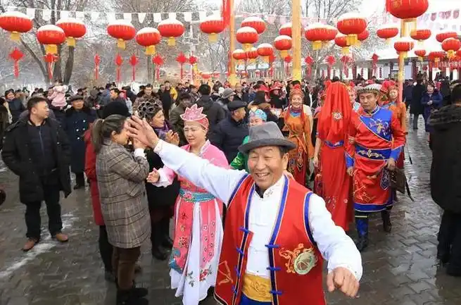 锡伯族的长相特点是什么?