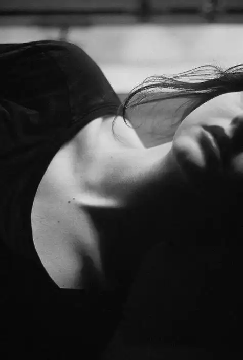 唯美非主流女生头像个性伤感女生头像图片大全