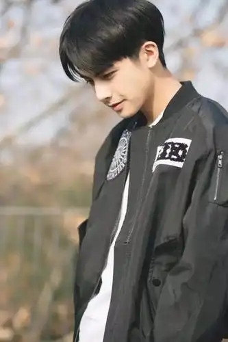 他们竟是同龄人?盘点一波1997-1999出生的男艺人【更新到王俊凯