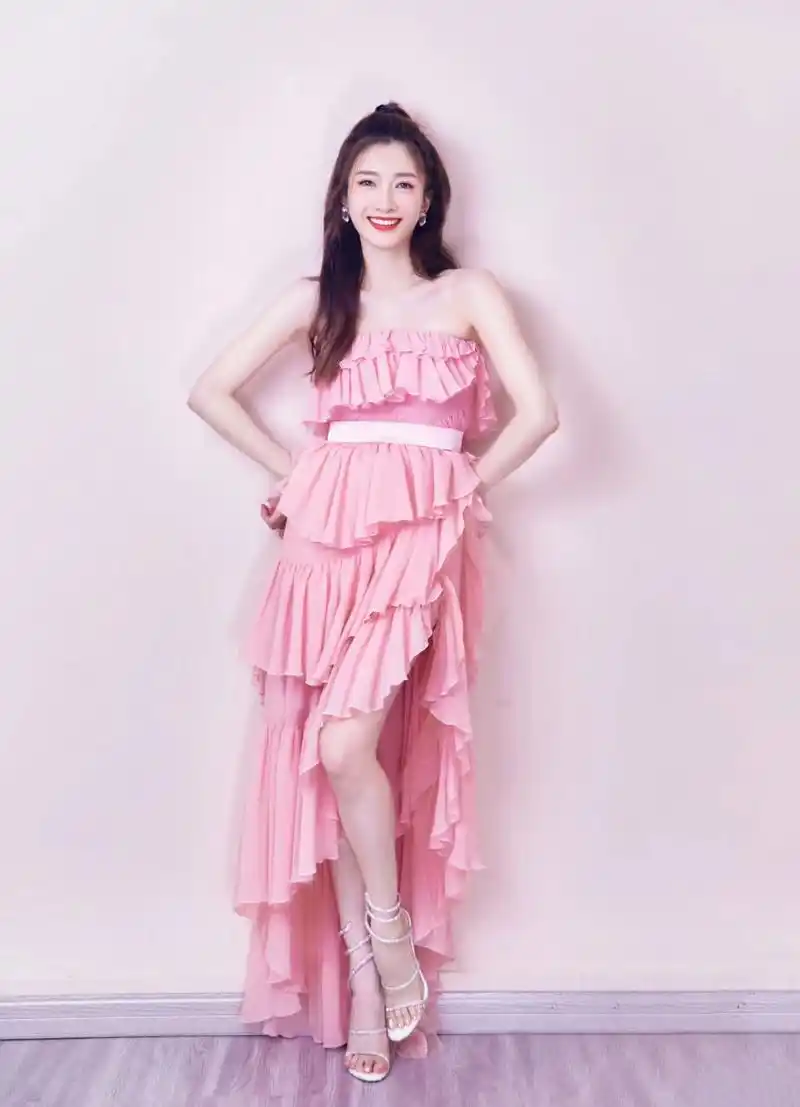 江疏影 这大白腿 好爱999999