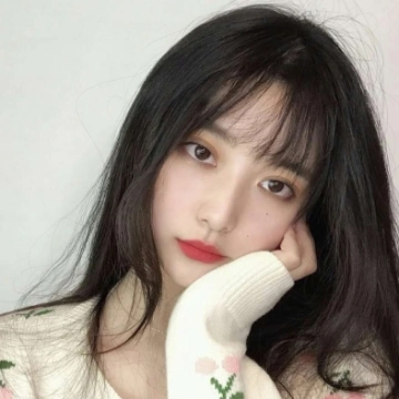 女生头像气质女生范好看 很多关系不用风吹自然就散