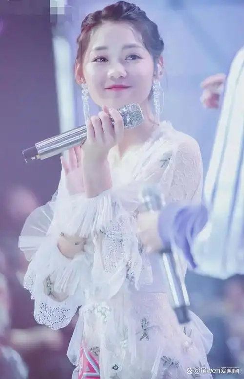 火箭少女解散三年11位成员的差距已拉开真红还是假红一目了然