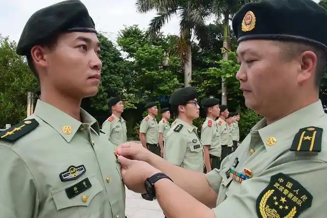 武警福建总队漳州支队:猎猎党旗育使命,铮铮誓词砺忠魂