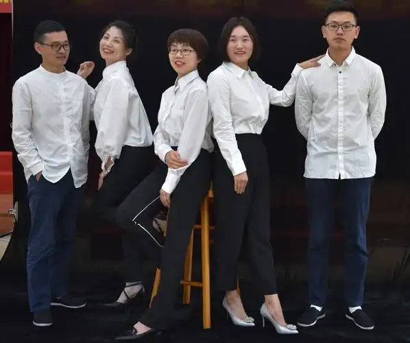 公司团队合照拍摄花絮