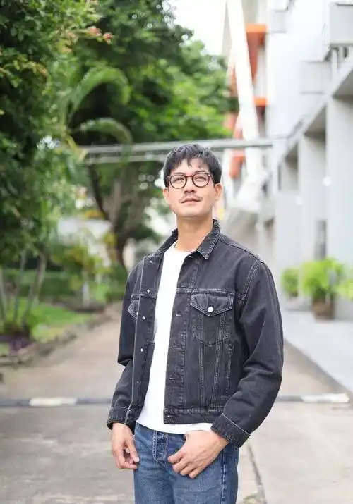 原创泰星weir我37岁了我已经拥有了一切我正在寻找幸福在哪儿