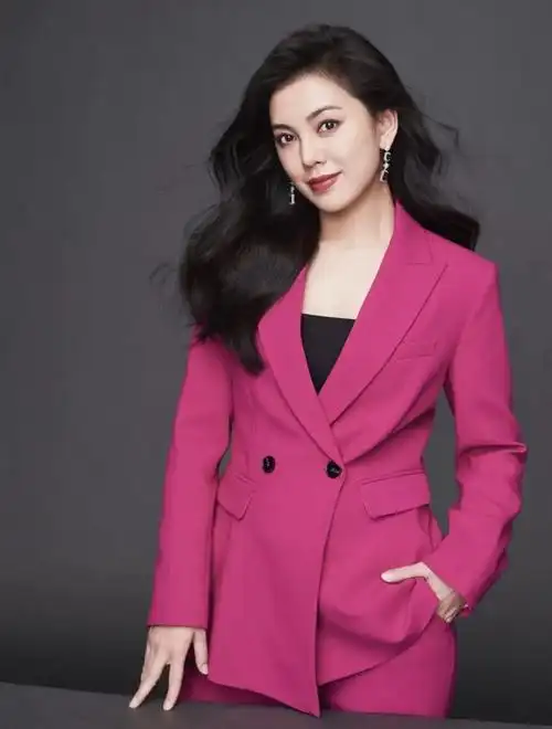 她居然没走红?|赵文琪|蝎子精_网易订阅