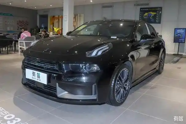 领克03作为吉利汽车集团旗下高端品牌领克推出的首款紧凑型轿车,自