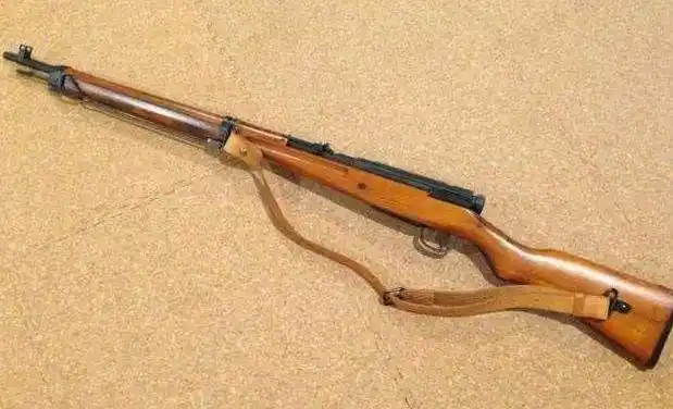 为何八路军宁愿要"三八大盖",也不用冲锋枪,老兵告诉你答案!