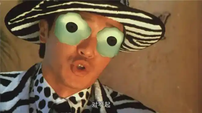 1995年,周星驰转型失败,和王晶合作《百变星君》,却被质疑抄袭