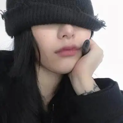 美女头像冷酷帅气高清好看的头像女生冷酷帅图片