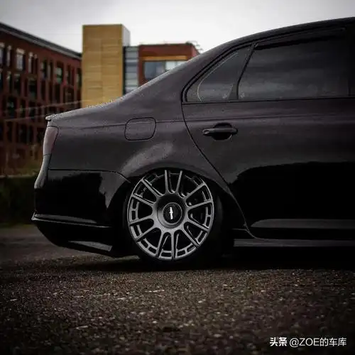 大众速腾黑武士低趴老车魂