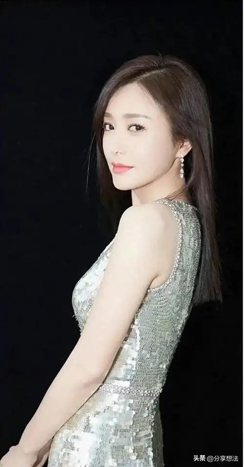 秦岚明星壁纸30