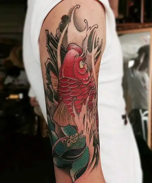 鲤鱼纹身图片_肩部手臂传统写实动物鬼神原创成品手稿纹身图案