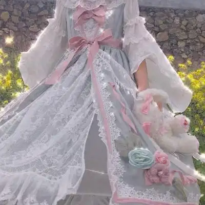 一组洛丽塔真人头像哦