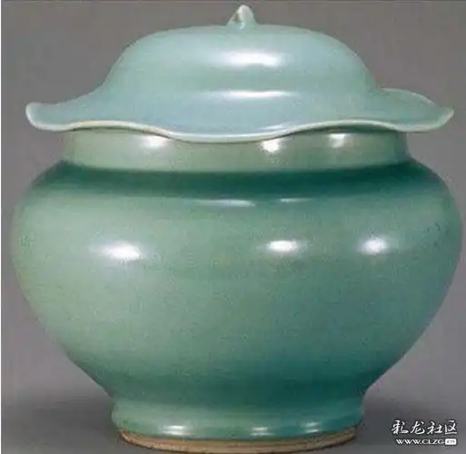 龙泉窑碗 也有部分龙泉窑瓷器有开片 参与的活动  征集类   征集类