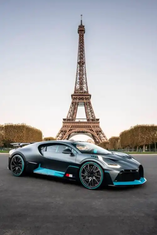 顶级名车布加迪迈凯伦兰博基尼宾利劳斯莱斯你选谁