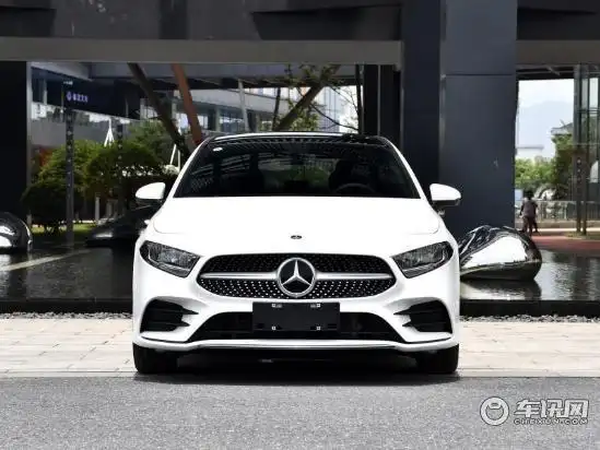 奔驰a180价格a200最低价格最低多少钱开回家