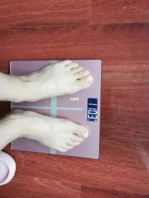 今日体重110斤达到我产后最佳体重