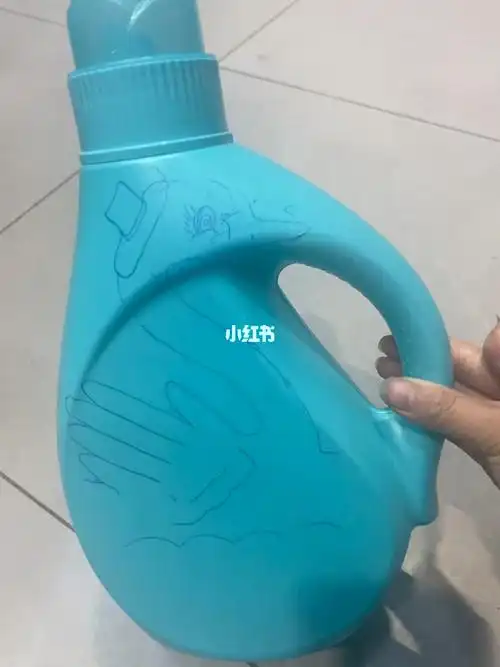 旧物改造  #纯手工  #洗衣液瓶子制作花盆  #洗衣液瓶子变身  #洗衣