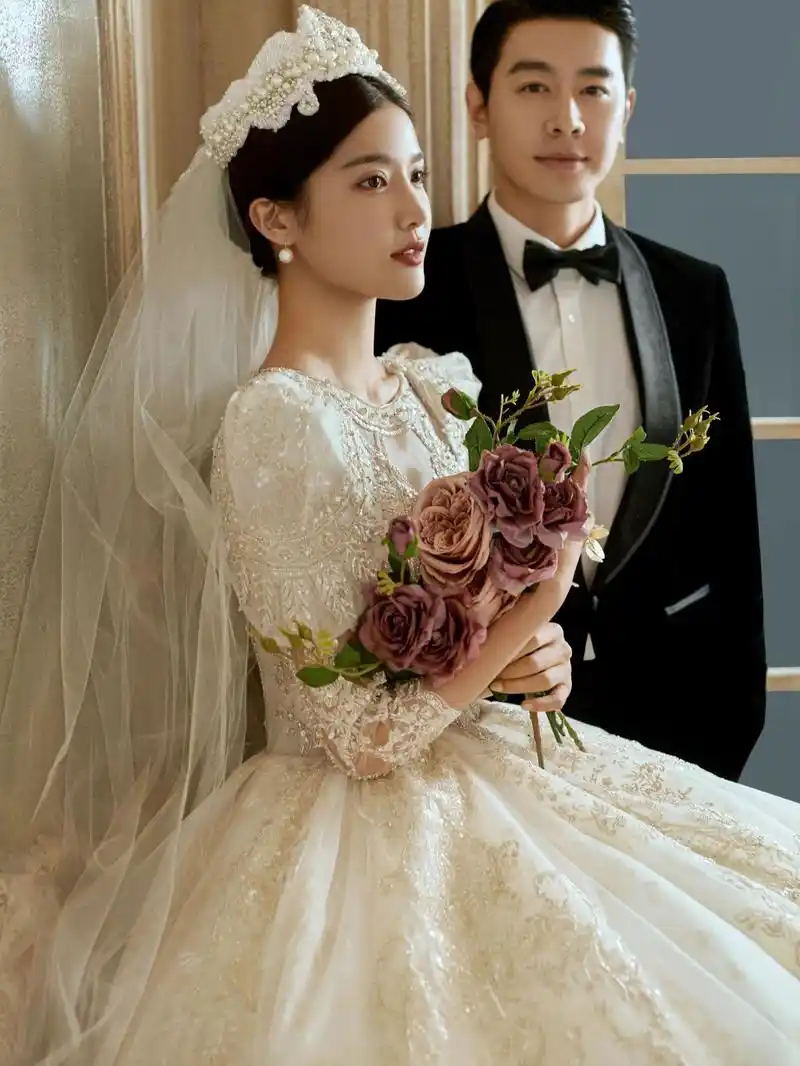 一眼就沦陷的欧式宫廷风婚纱照