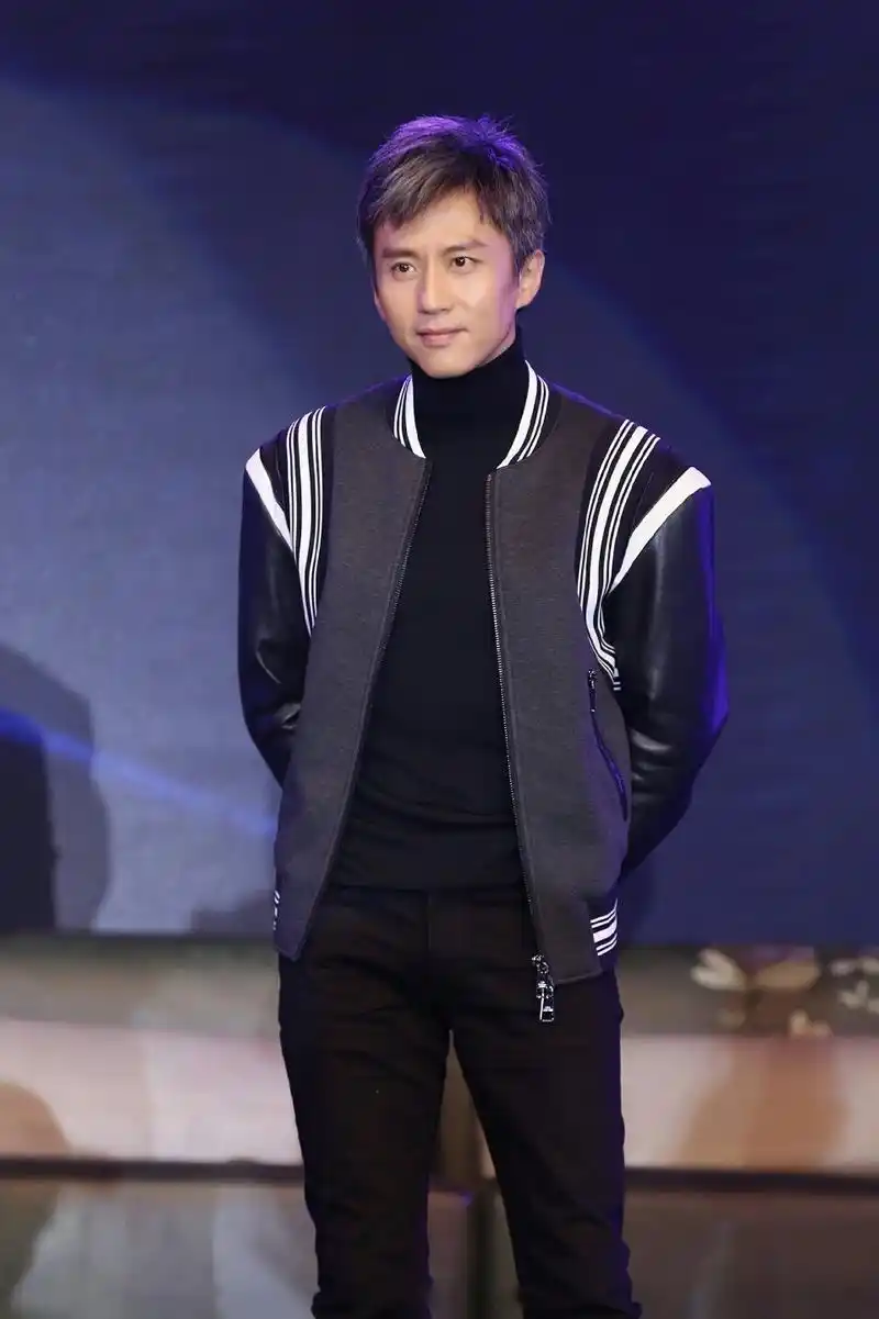 邓超助阵顾家家居梦想盛典 超哥与大家一起畅聊梦想,这是个不错的周六