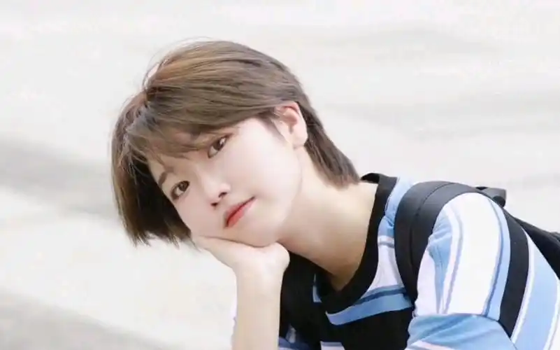 女生可以尝试这三款酷酷短发