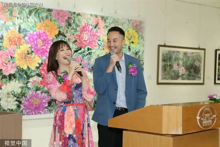 阮经天车祸后首亮相 低调出席韩湘琴台北画展_好友_唐志中_支持