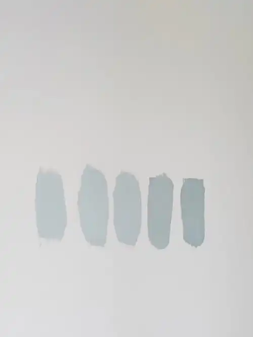 立邦伦敦雾试色墙上