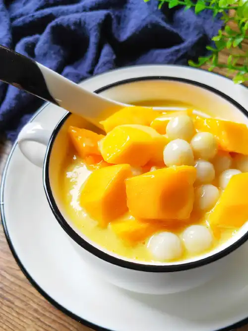 天热了,就馋这甜品,三两下就能做好,香浓顺滑,每周必做一次