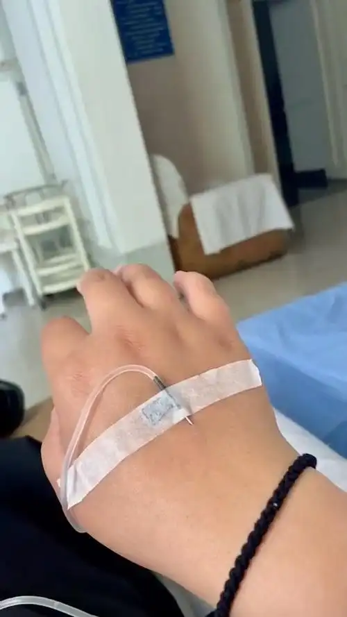 那个医生胶布很贵吗?针眼哪里可以给我贴一个胶布吗?