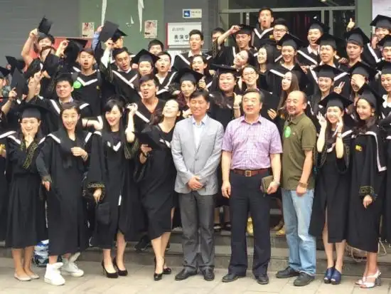 北京电影学院表演系10级本科2班集体合影