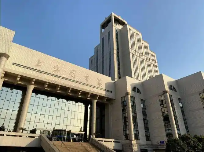 开放时间延长了,晚上来图书馆,约吗?