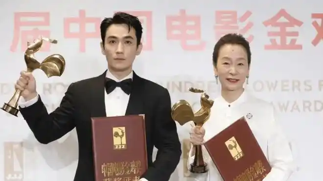 袁姗姗朱一龙幸福绽放_朱一龙_崔新琴朱一龙