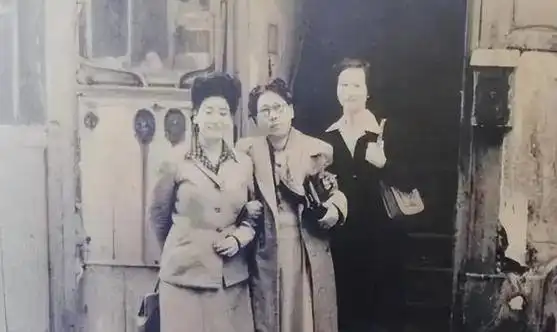 1977年潘玉良弥留之际,留下遗言:我有两样东西,给潘赞化的子孙