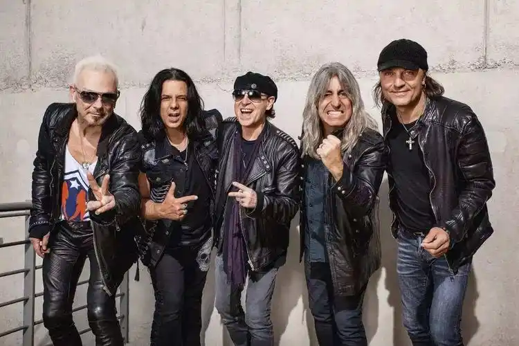 蝎子乐队:"半个世纪的爱,和平,摇滚"如果以今天的欧洲局势为背景,蝎子