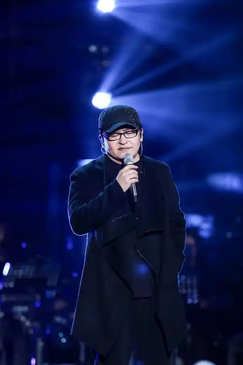 退赛风波后,且看刘欢齐豫国民金曲较量 吴青峰《蜂鸟》全球首唱