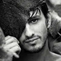 欧美qq头像男生黑色的静态 有抽烟的 戴眼镜的-黑白头像