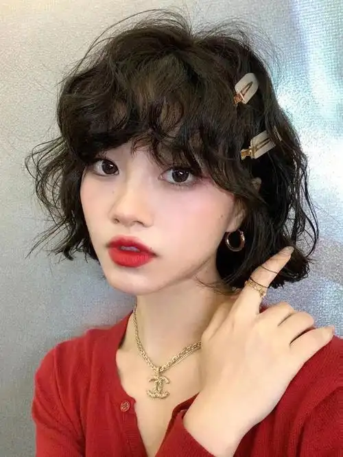 这款烫发也太美了#leslie卷吧,显发量又年轻被姐妹们问疯了的一款烫发