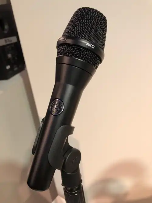 namm 2018 展会:akg c636 参考级手持电容人声话筒第一时间上手