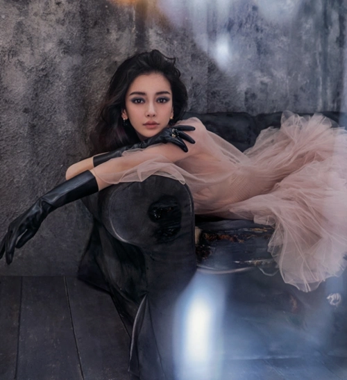 《今夜在浪漫剧场》今日公映 打造2019最甜情人节