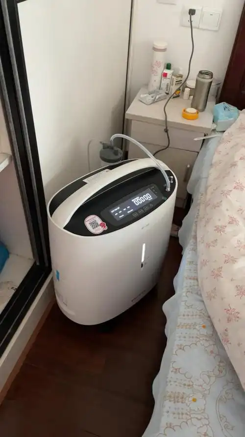 鱼跃(yuwell) 5l升制氧机8f-5w带雾化 老人医用级家用吸氧机氧气机